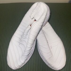 White Knit Lightweight Comfortable Slip-On Shoes